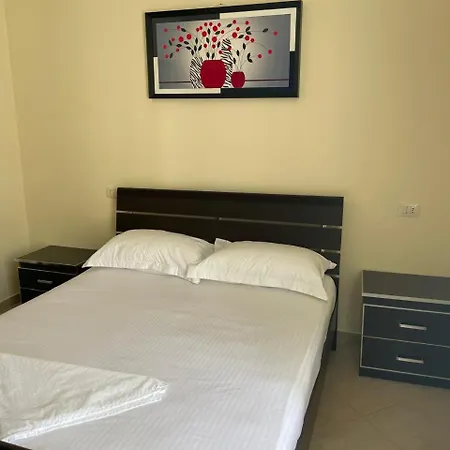 Roy Ii Appartement *