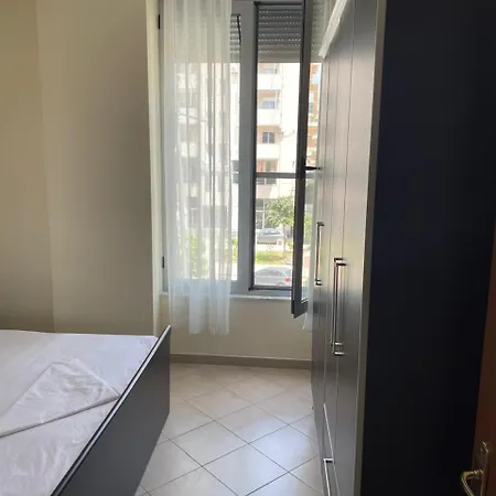 Apartment Roy Ii *