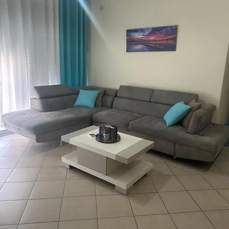 Roy Ii Apartment Durres